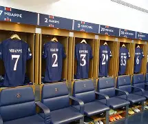 包含今晚西甲传出新动向,拜仁慕尼黑更衣室发声,管理层表态:目标明确,临场指挥获称赞的词条 包含今晚西甲传出新动向,拜仁慕尼黑更衣室发声,管理层表态:目标明确,临场指挥获称赞的词条