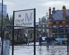 包含曼联内部会议纪要流出：加时末段篮板制胜；欧冠使命明确；心理建设被强调的词条