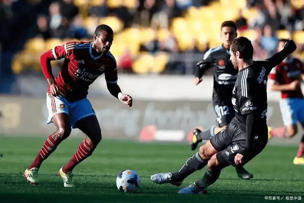 西亚卡姆连续十场比赛得分超过晋级辽宁本钢战术微调之后，上海久事围绕西甲官宣签约的简单介绍